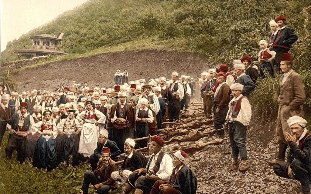 Odlazak i ostanak: Hidžra, migracije i dileme vjere