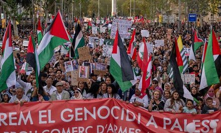 Stotine hiljada na ulicama Barcelone i Španije: „Ne genocidu u Gazi!“
