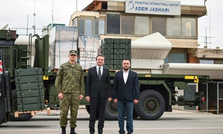 Vučića naljutilo to što je Turska isporučila borbene dronove Kosovu