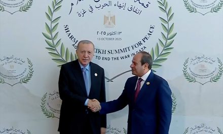 Samit o Gazi: U Egipat stigli čelnici 20 država, Trump došao iz Izraela