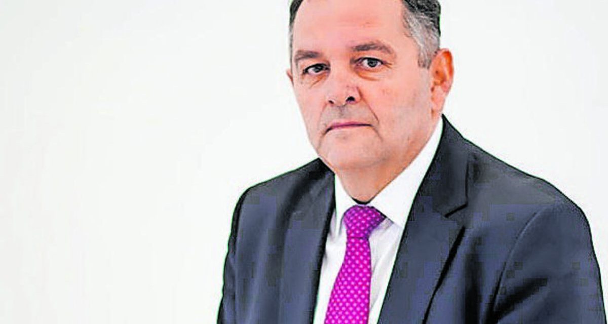 Martinović traži da se ispita ko sve ima hrvatsko državljanstvo