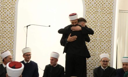 Uoči svečanog otvaranja džamije: Džematlije šalju imama na hadž