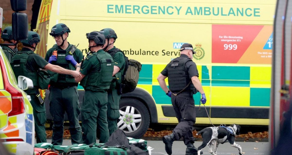 Manchester: Zaletio se autom na ljude ispred sinagoge, pa ih izbo nožem