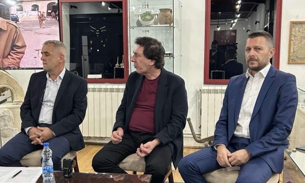 Hivzija Hasandedić, most između prošlosti i savremenosti