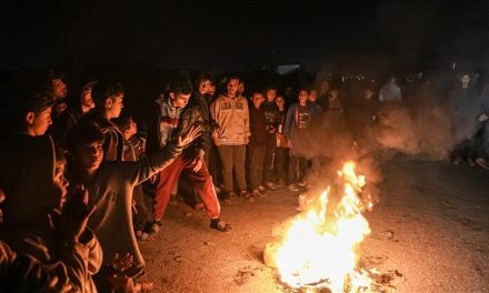 Slave i Palestinci i Izraelci