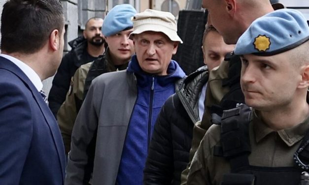 Munjiću i drugima zabranjeno obavljanje službenih dužnosti i sastajanje sa Nerminom Nikšićem i Ramom Isakom