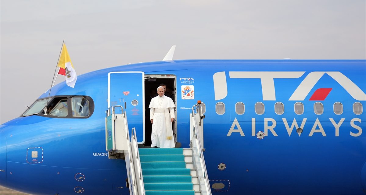 Papa Lav stigao u Tursku u svoju prvu inozemnu posjetu