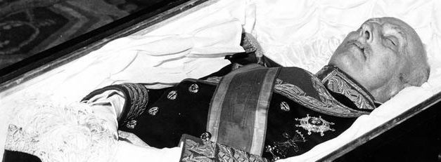 Agonija i smrt Francisca Franca