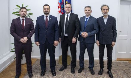 Armin Hodžić primio redatelja i produkcijsku ekipu filma “Testament“ u Hrvatskom saboru