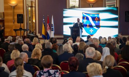 Najdramatičniji podatak u modernoj historiji bošnjačke manjine u Hrvatskoj: U Registru birača evidentirano 23.396 “Muslimana” i samo 13.147 Bošnjaka