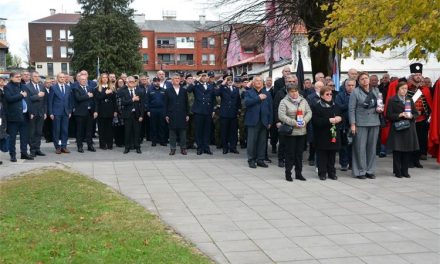 Krajina otvorenog srca: Kako su Cazin i Krajišnici 1991. primili protjerane Slunjane