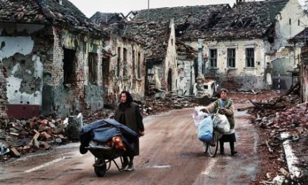 Ubiti grad: 2717 ubijenih, 328 nestalih, šest miliona granata