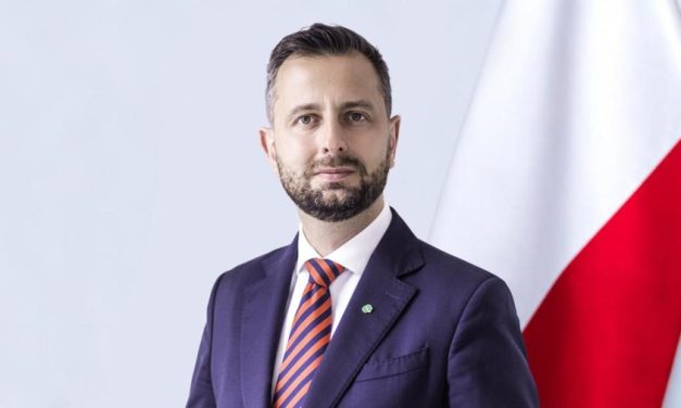 Poljska pokreće vojnu obuku za sve građane