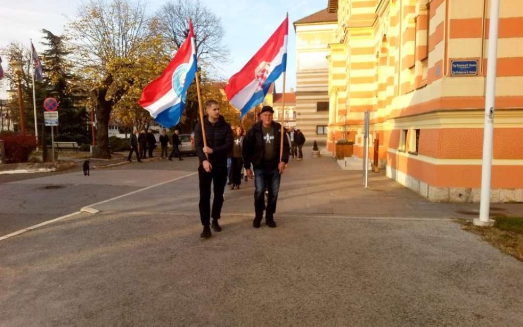 Kolona sjećanja iz Brčkog krenula pješice ka Vukovaru