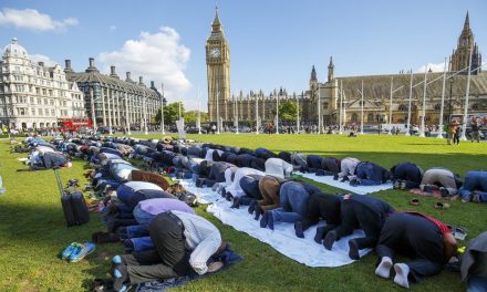 Kako Evropa konstruira “muslimansko pitanje” da prikrije vlastitu krizu identiteta