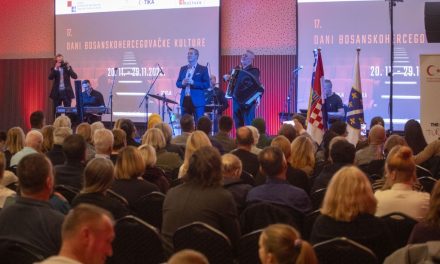 Zagreb: Hiljadu ljudi i jedno bosansko srce uz pjesmu Enesa Begovića