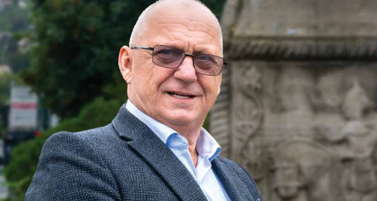 Čitaju me i u Indiji, a od svojih komšija i školskih drugara napravio sam književne junake