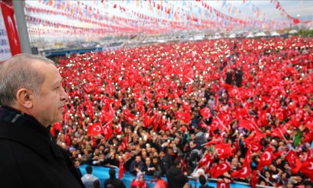 Turska priča o snazi: Halka hizmet, Hakk’a hizmettir