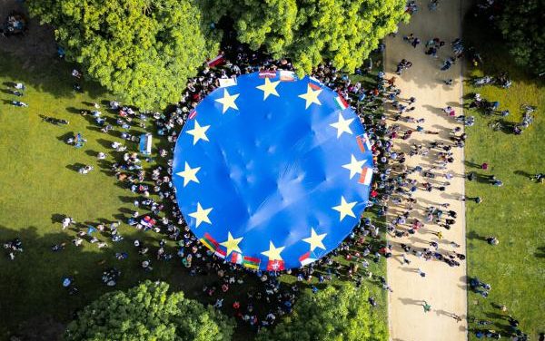 Nova stara ideja: Mladi Evropljani sanjaju Sjedinjene Evropske Države