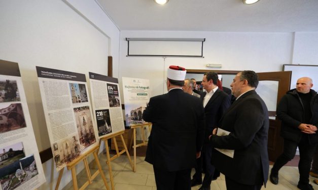 Porušene džamije Bosne i Kosova