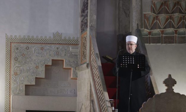 Dr. Malkić: Brine nas očita kampanja kojom u svjetskim sjedištima moći i medijima kleveću Bošnjake zbog njihove pripadnosti islamu