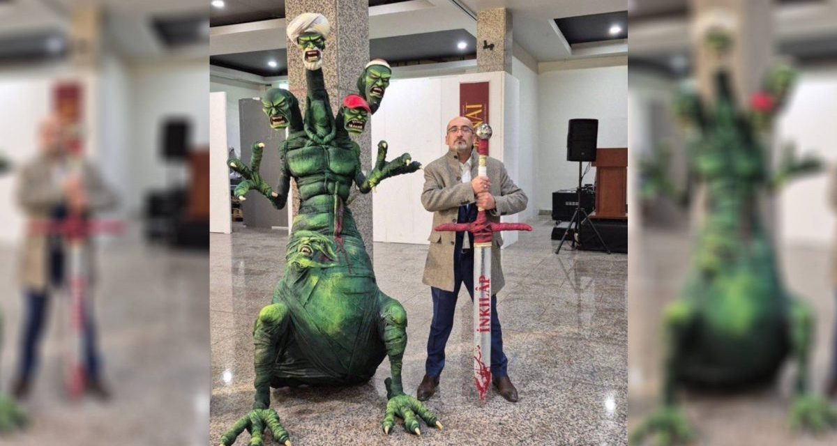 Skulptura koja vrijeđa muslimane kopija nacističke naslovnice