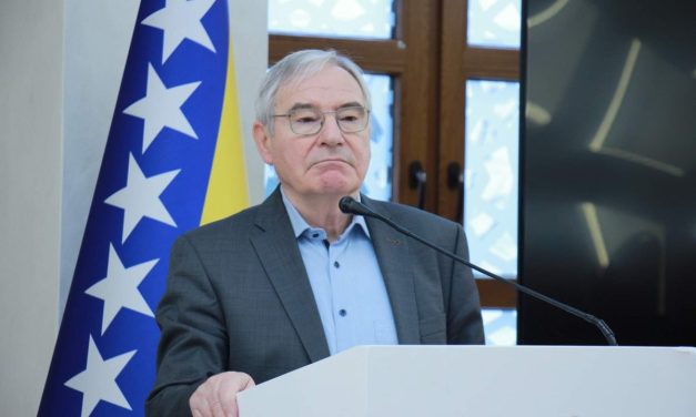 Schreiner : Bosanska muslimanska zajednica je posebna jer je uvijek živjela u evropskom kontekstu