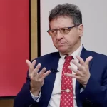 Max Primorac, Trumpov krojač iz mračnog laboratorija za stvaranje haosa