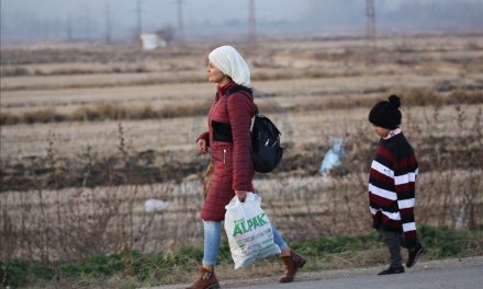 Evropa popustila desničarima: EU dozvolila otvaranje kampova i deportaciju migranata u treće zemlje