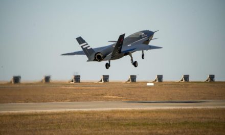 Prvi put u povijesti turski bespilotni avioni letjeli u borbenoj formaciji