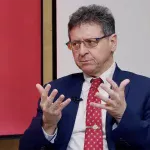 Max Primorac, Trum­pov kro­jač iz mrač­nog labo­ra­to­rija za stva­ra­nje haosa