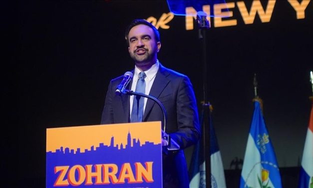 U ponoć će Zohran Mamdani s rukom na Kur'anu položiti zakletvu kao novi gradonačelnik New Yorka