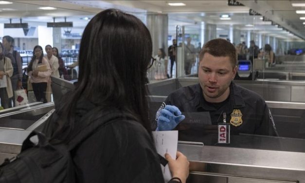 Turisti u SAD-u morat će predati podatke s društvenih mreža, biometriju i lične informacije