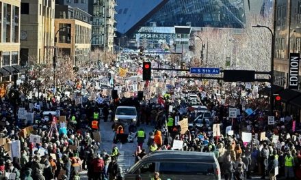 Haos u Minneapolisu: Agent ICE-a ubio medicinskog tehničara, raspoređena Nacionalna garda da zaštiti demonstrante