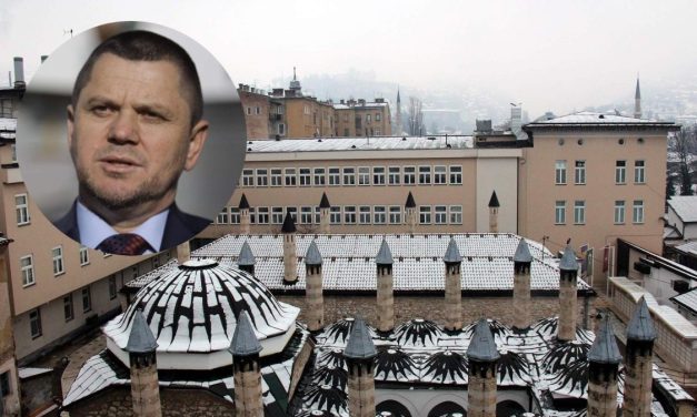 Kontinuitet odgoja, obrazovanja i moralne odgovornosti: 489 godina Gazi Husrev-begove medrese