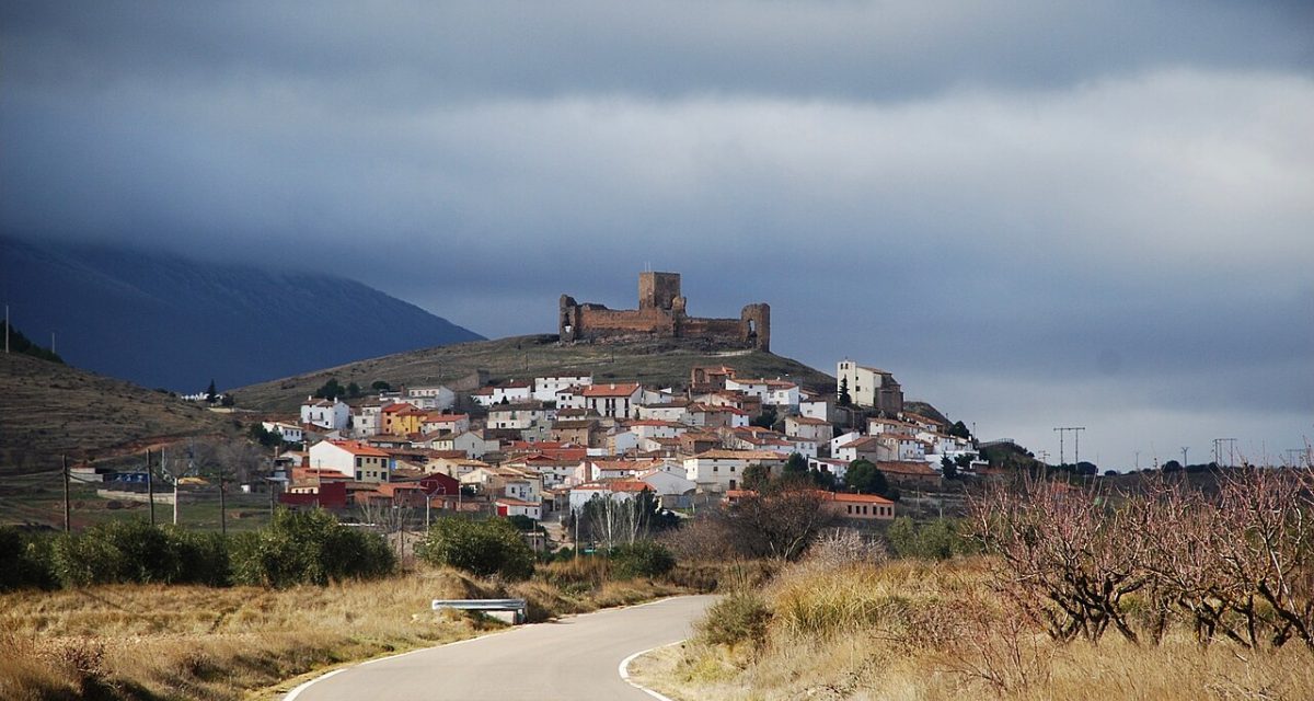 Podigli ga muslimani, papa ih ekskomunicirao