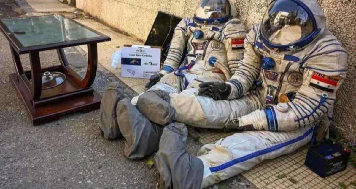 Svemirsko odijelo “arapskog Armstronga” izbačeno na ulicu