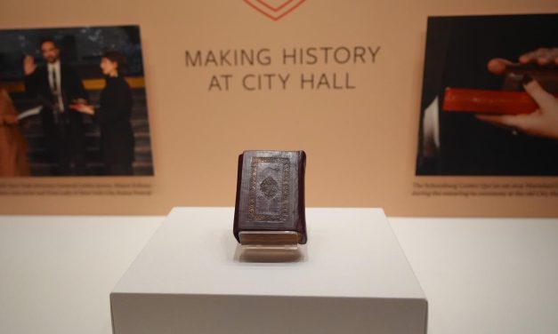 Izložba u New Yorku: Posjetioci mogu pogledati Kur'an iz osmanske Sirije koji je korišten u ceremoniji polaganja zakletve Zohrana Mamdnija