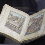 Bošnjaci su jedinstven primjer u Evropi, svoju književnost i nauku pisali su na arapskom, osmanskom turskom i perzijskom jeziku, glagoljicom, bosančicom, arebicom, ćirilicom i latinicom