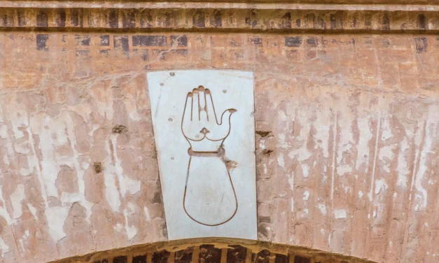 Hamsa, ruka koja zaustavlja zlo