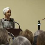 Ilhan Omar napadnuta za govornicom u gradskoj vijećnici u Minneapolisu