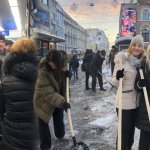 Kad vlast glumi opoziciju: Štiklice, lopate i Sabina