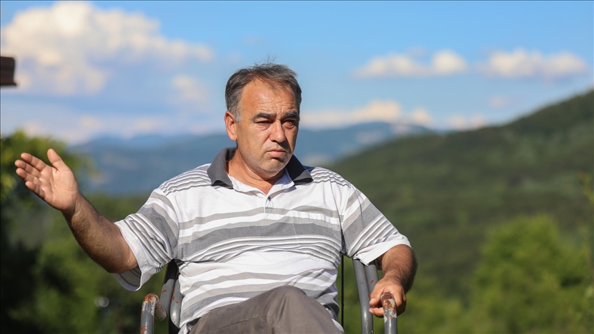 Suljo Čakanović, čovjek kojeg snijeg i nevrijeme ne mogu spriječiti da dođe do pacijenata u udaljenim selima Srebrenice