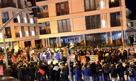 Protest koji je poljuljao McDonalds: Svakodnevne dežure ispred poslovnica sprječavaju otvaranje restorana