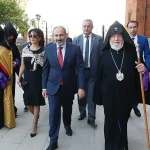 Spor politike i crkve potresa prvu kršćansku naciju