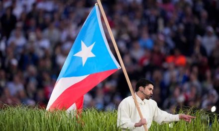 Trn u oku Trumpa i MAGA pokreta: Konzervativni NFL, koji je čvrsto uz Trumpa, voli novac, a Bad Bunny je sposoban da im ga donese