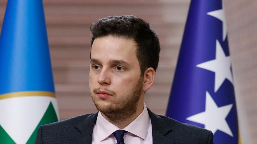 Nihad Uk podnio ostavku i poručio: “Preuzimam odgovornost”