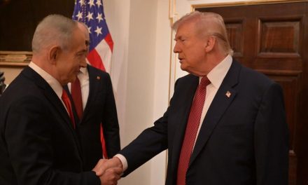 Netanyahu kod Trumpa: Ušunjao se na mala vrata sa velikim zahtjevima