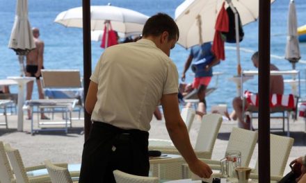 Hrvatskom turizmu nedostaje oko 65 hiljada sezonskih radnika
