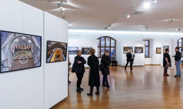 Svjetlost Aja Sofije obasjala Vukovar